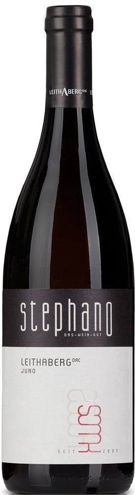 2019 JUNO Grüner Veltliner Leithaberg aus dem BETONEI 2019 JUNO Grüner Veltliner Leithaberg aus dem BETONEI