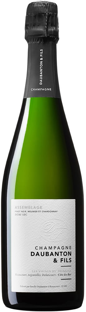 2022 Champagne Assemblage demi-sec "Les Vignes du Domaine" 2022 Champagne Assemblage demi-sec "Les Vignes du Domaine"